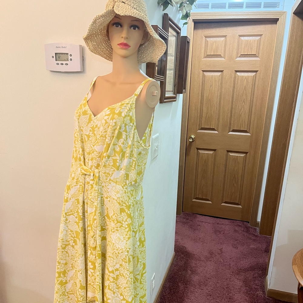 New XL jumpsuit never been worn!